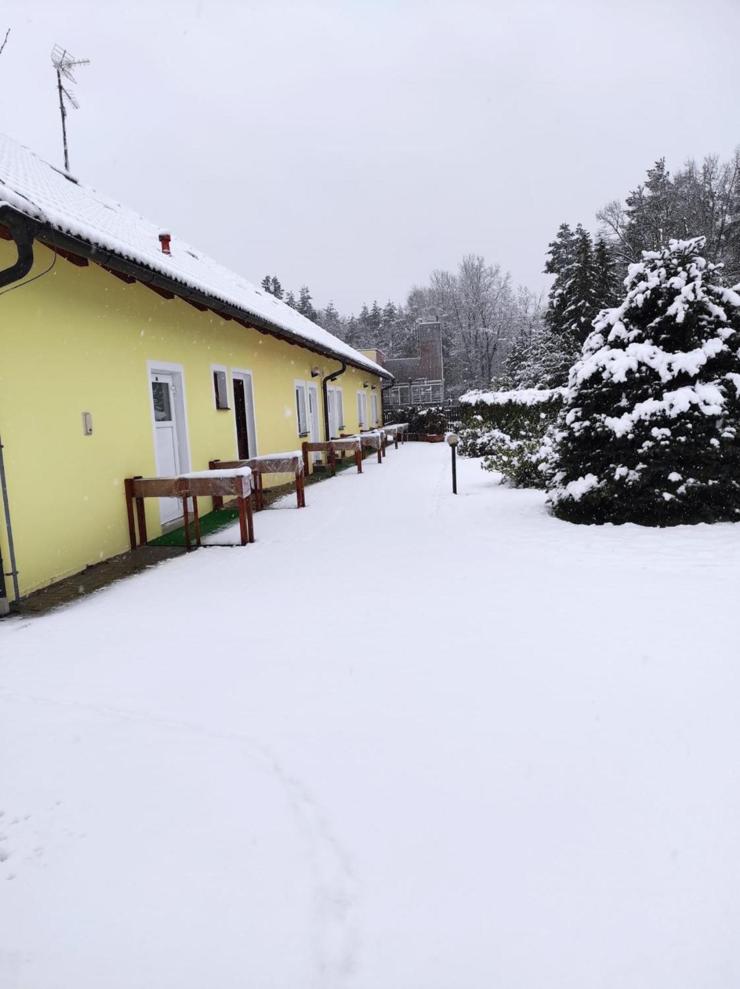 Penzion Kosky Hamr Exteriör bild