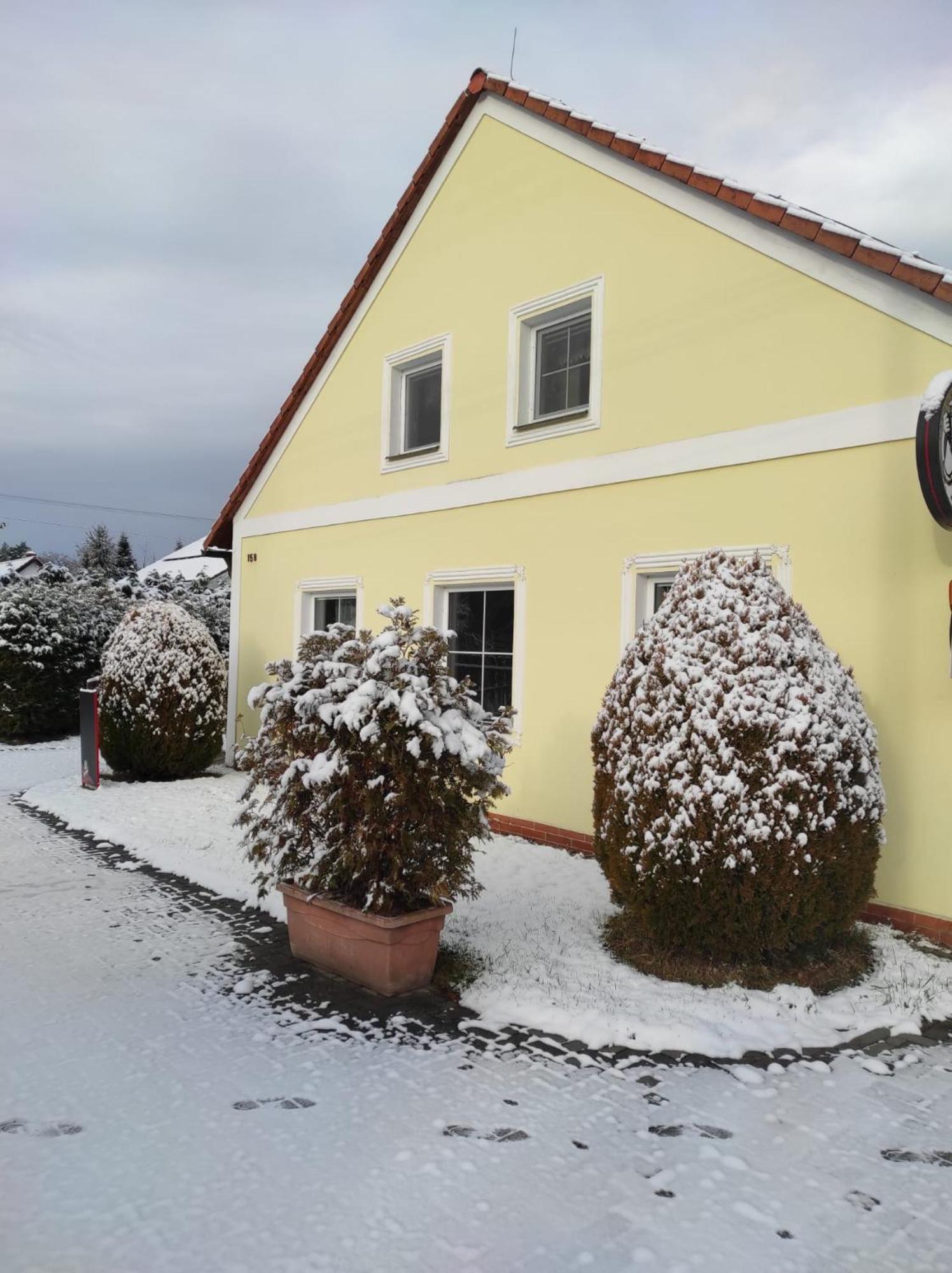 Penzion Kosky Hamr Exteriör bild