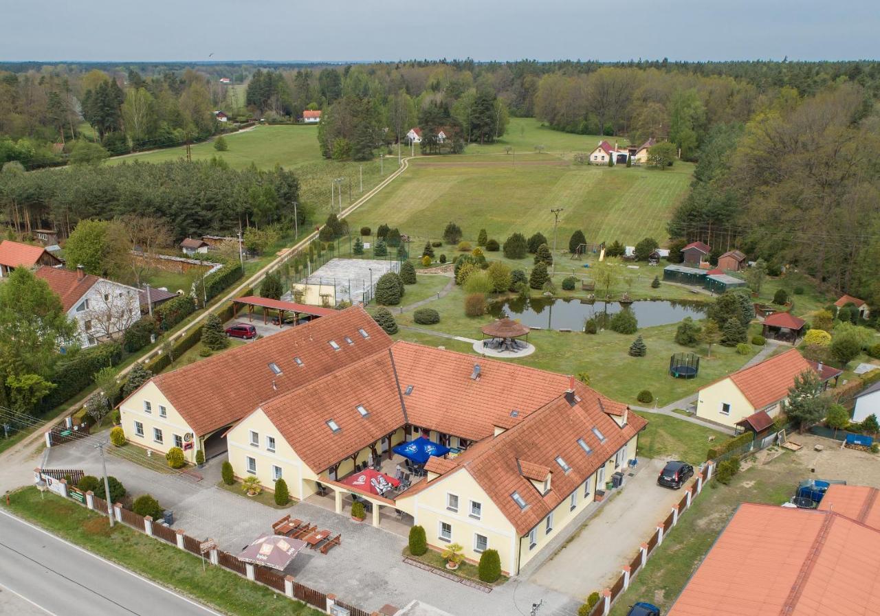 Penzion Kosky Hamr Exteriör bild